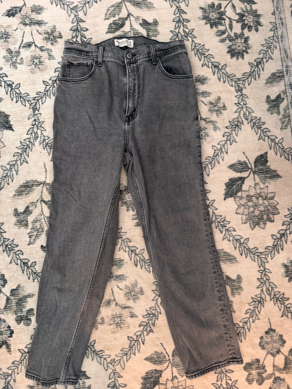 Abercrombie & Fitch Women’s Slim Gray Skinny Jeans